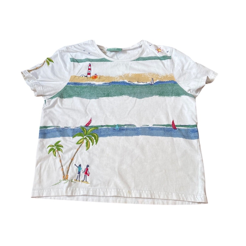Onque Petite T Shirt Women White Beach Scene Embroidered Vintage SIZE S